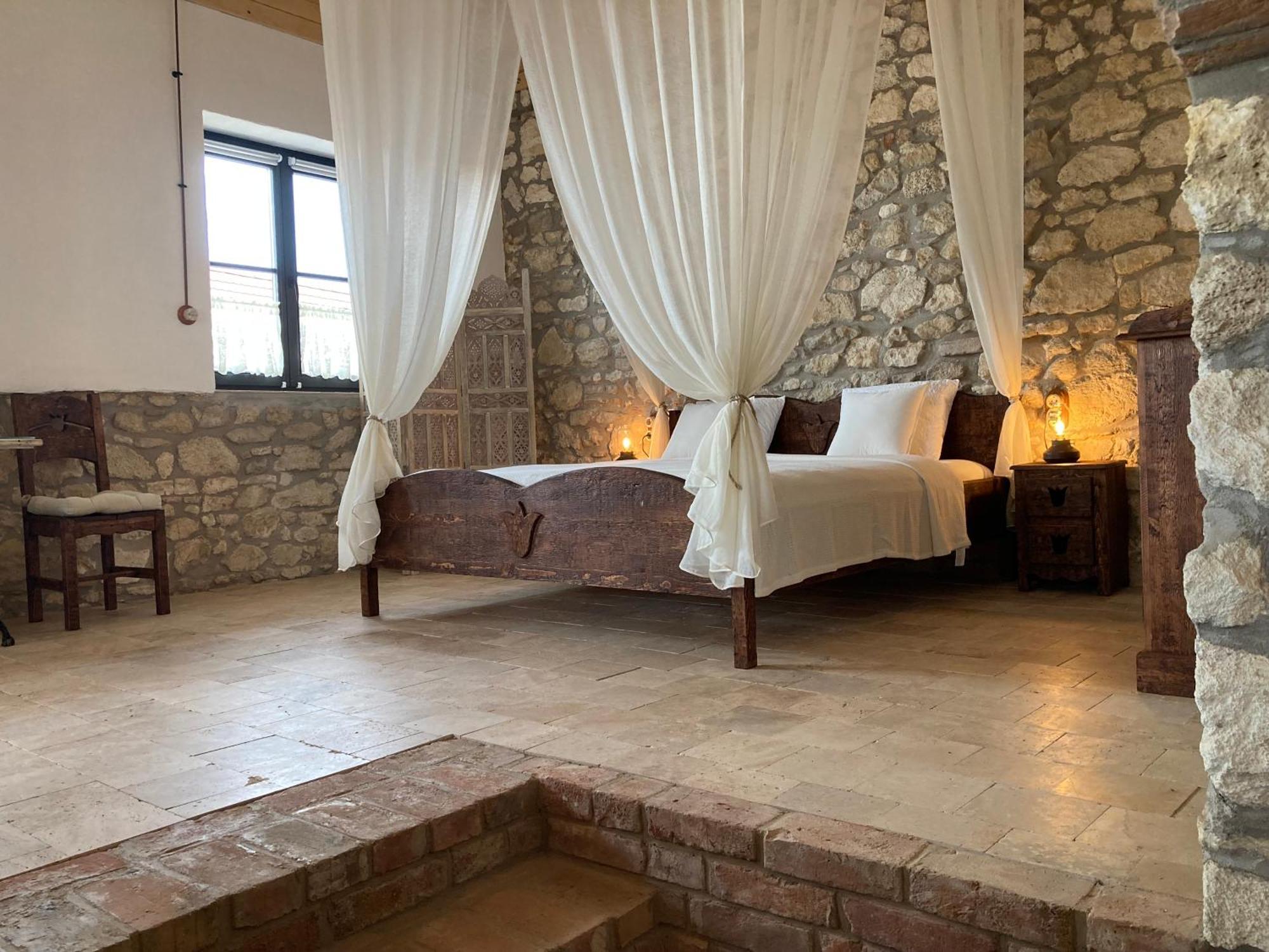 Hotel Kishosszuret Vendeghaz Pécsvárad Exteriér fotografie