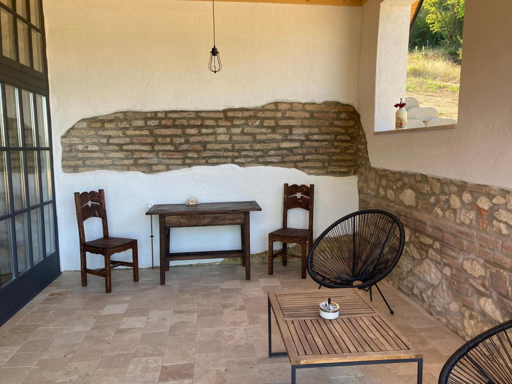 Hotel Kishosszuret Vendeghaz Pécsvárad Exteriér fotografie